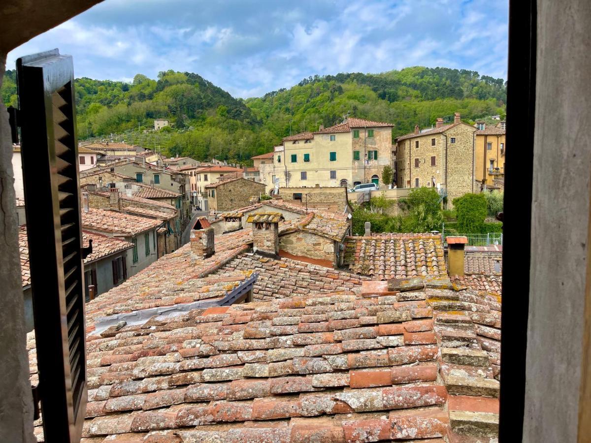 Le Vecchie Cantine Hotel Chianni Buitenkant foto